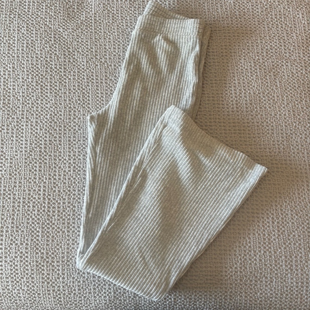 Aerie Gray Soft Ribbed Flare leggings